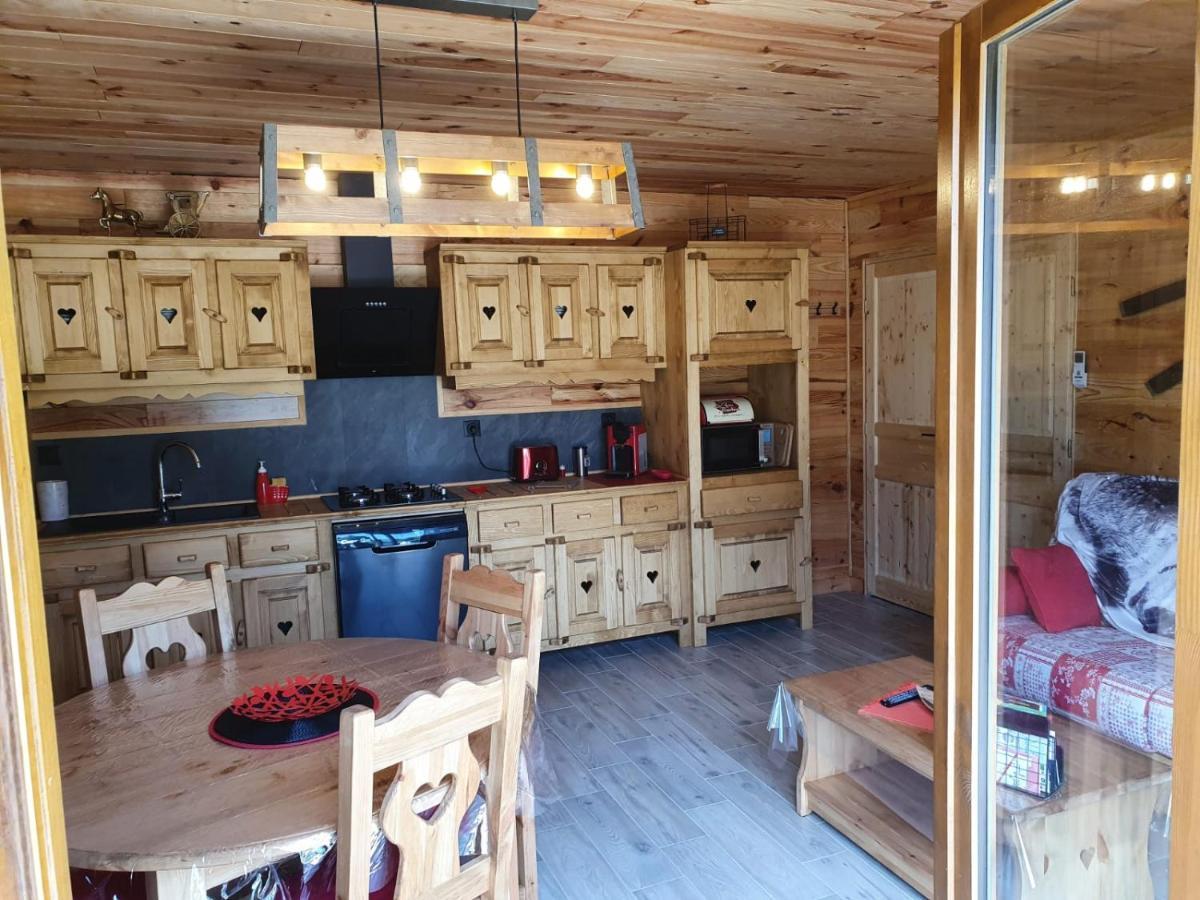 Chez Lavalou Gite 4* Chaleureux En Bois Lannemezan Exteriör bild
