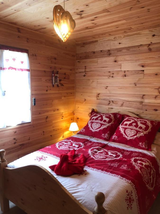 Chez Lavalou Gite 4* Chaleureux En Bois Lannemezan Exteriör bild